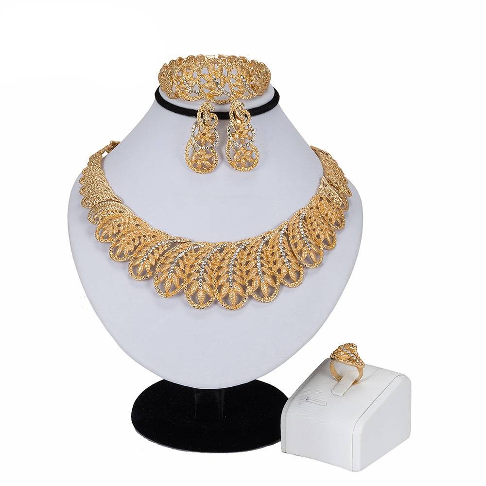 ARANZA GOLD – Costume Jewellery Set Clearance 8d255f28538fbae46aeae7: Pure Gold Color
