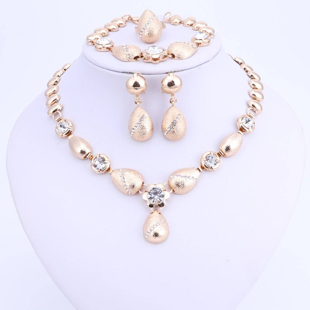 Timeless Water Drop Jewellery Set – RAZAN Wedding Jewellery Set 8d255f28538fbae46aeae7: Gold|Silver