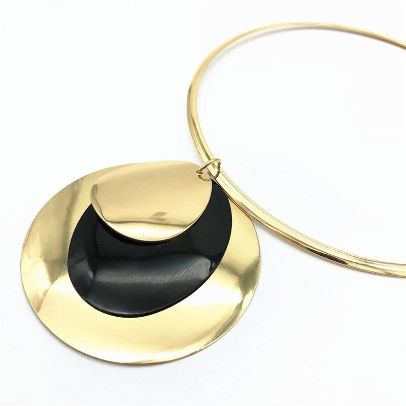 Big Layered Circular Pendant Choker Set – KERRY Choker Jewellery Sets Necklaces 8d255f28538fbae46aeae7: 1 gold|1 silver|2gold|2silver|3 gold|3 silver|4 gold|4 silver|5 gold|5 silver