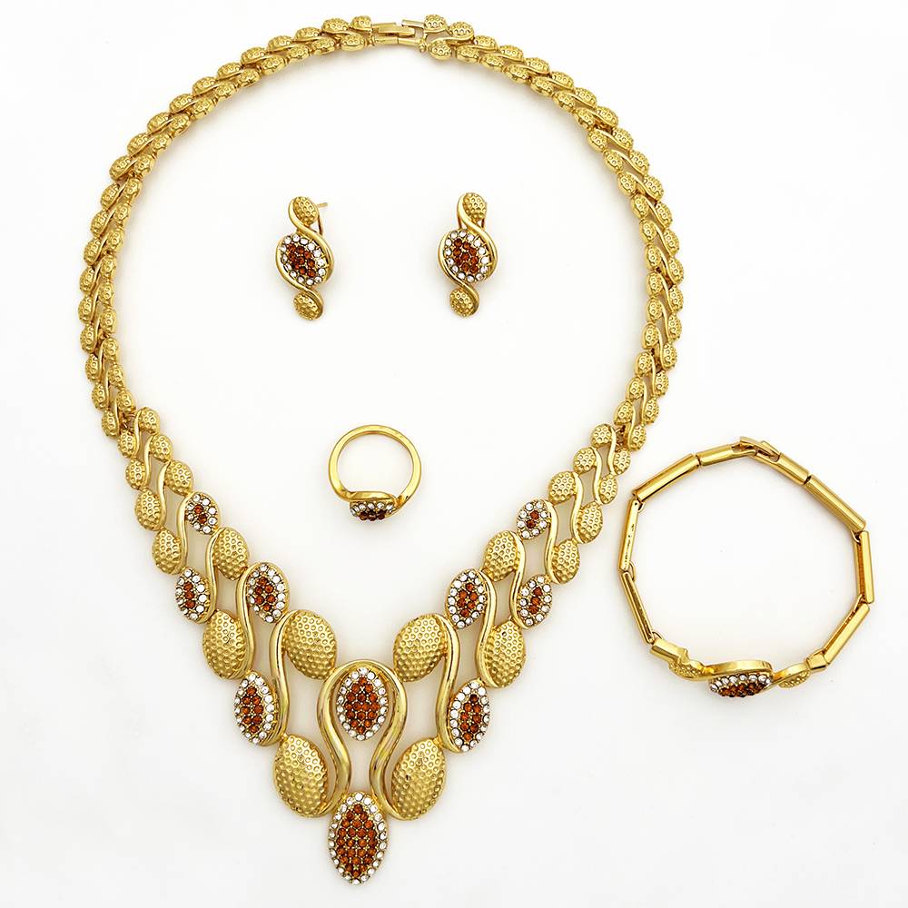 4 Piece Cubic Zirconia Jewellery Set For Women – GEETA Uncategorized Jewellery Sets 8d255f28538fbae46aeae7: baizuan-1|xiangbing-2|yanhuang-3 